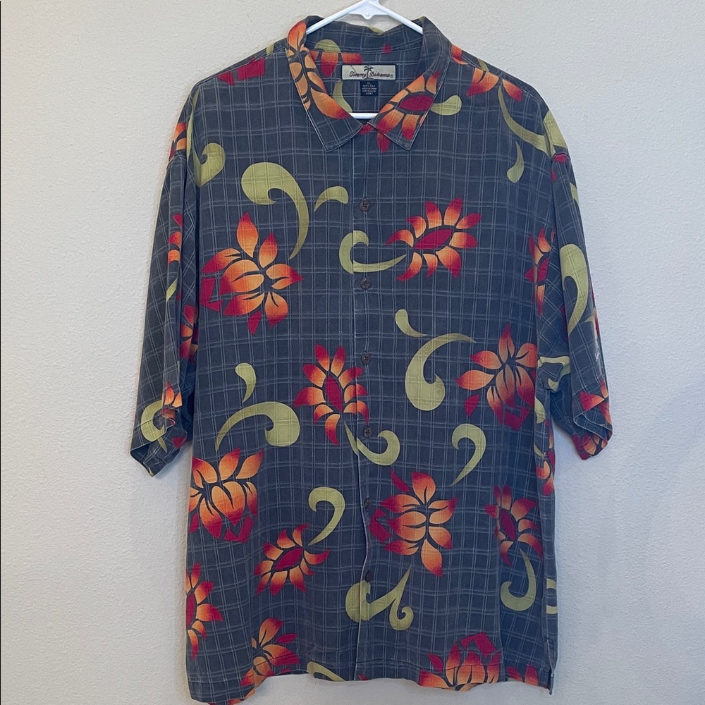 Tommy Bahama Kapalua 100% Silk Button Down Collared Shirt Size XL